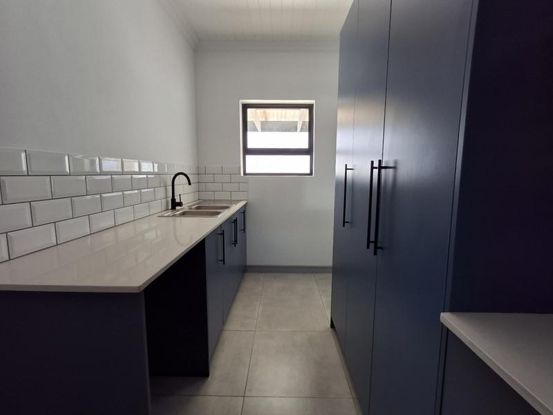 2 Bedroom Property for Sale in Britannia Bay Western Cape